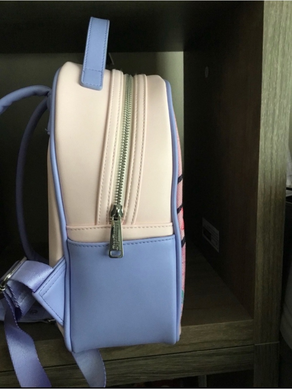 Loungefly Mulan Mini Backpack - Picture 3 of 6